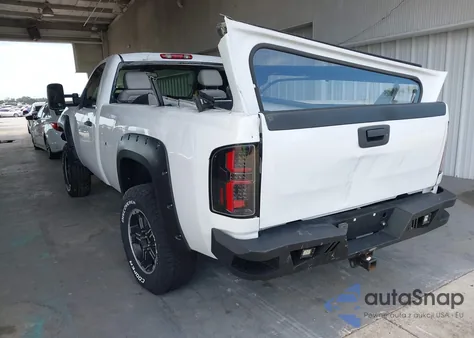 2007 Chevrolet Silverado 1500 Work Truck from USA, damaged, VIN 1GCEC14C37E519953